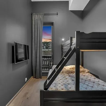 New Alpine With The Lift Right Outside Leilighet